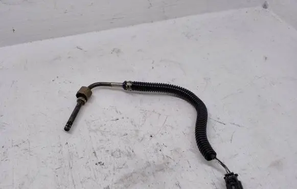 Mercedes-Benz CLS C219 Exhaust gas temperature sensor A0071539028