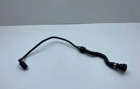 BMW 5 F10 F11 Engine coolant pipe/hose 7575435 757543502