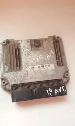 Volkswagen Caddy Engine control unit/module 03G906021AR