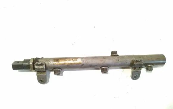 Mercedes-Benz E W211 Fuel main line pipe 6427009603