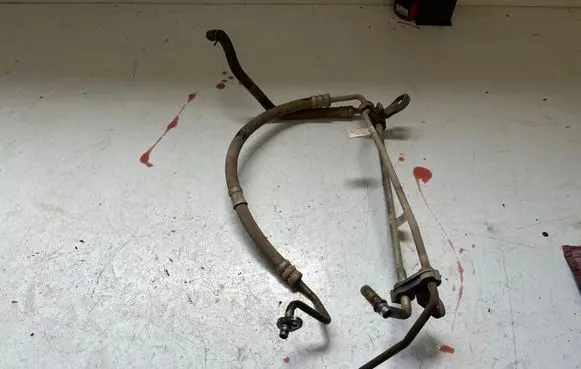 Dacia Sandero II Power steering hose/pipe/line 497203241R