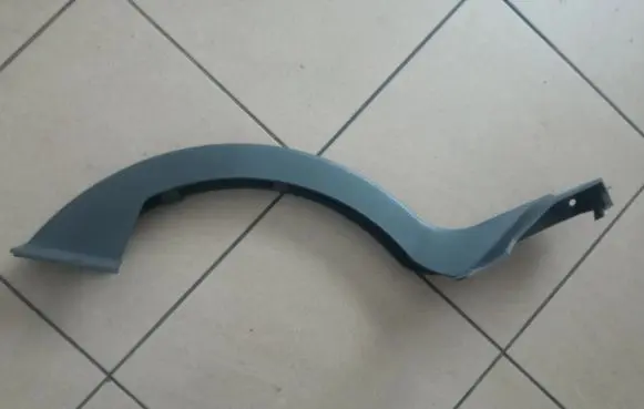 Subaru Legacy Other trunk/boot trim element 94516AG010