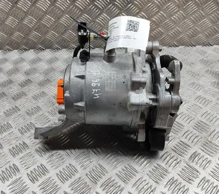 KIA Sportage Generator/alternator 373902M900