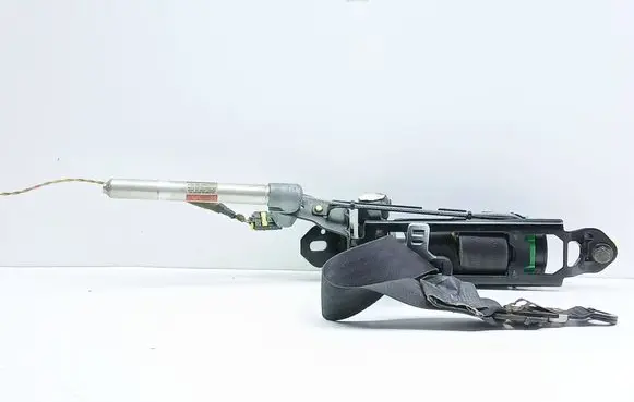 Volvo S60 Front seatbelt E504259 1000043
