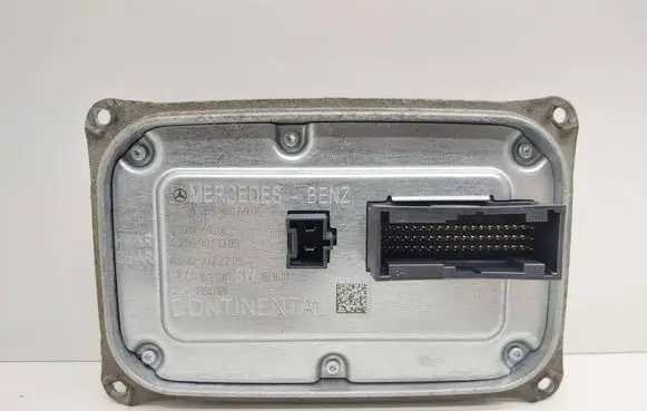 Mercedes-Benz C W205 Headlight ballast module Xenon A2059006905 A2059011305 A2229022205