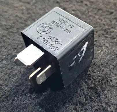 BMW 1 E81 E87 Other relay 6901469 6136 V23136J6X48