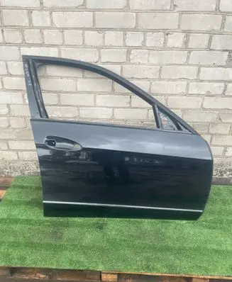 Mercedes-Benz E W212 Front door A2127221216