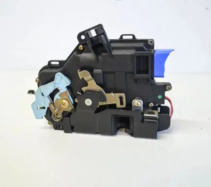 Skoda Octavia Mk2 (1Z) Coupe door lock (next to the handle) 3D1837015