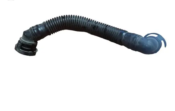 Volkswagen PASSAT B6 Breather hose/pipe 03L1034936