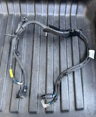 Volvo V60 Wires (generator/alternator) 32200175 32311631 32264507