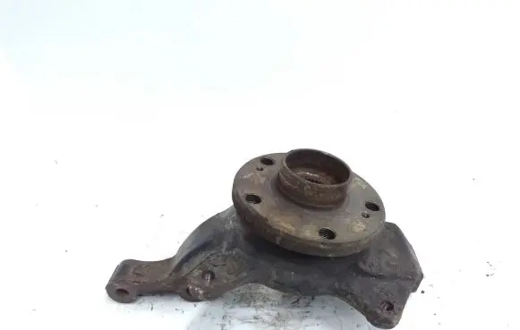 Front wheel hub spindle knuckle