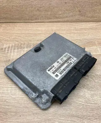 Opel Astra G Engine control unit/module ECU 90562574 0281001674