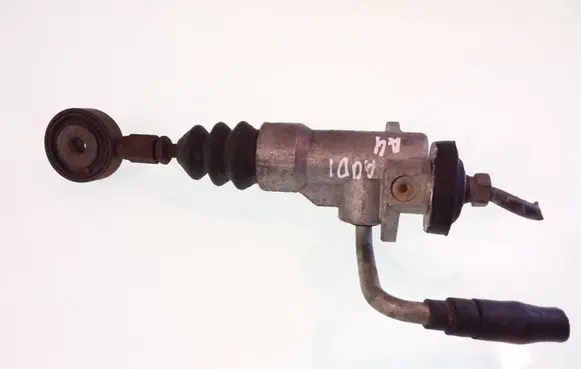 Audi A4 S4 B5 8D Clutch master cylinder 8D1721401