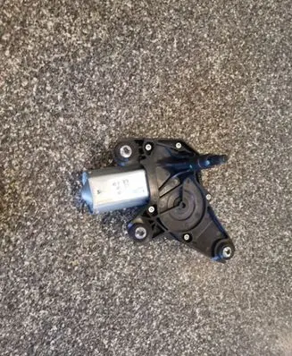Buick Encore I Rear window wiper motor 96955193