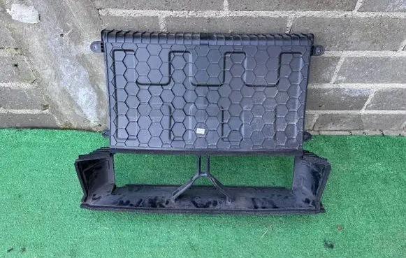 KIA EV9 Intercooler air guide/duct channel 29135DO000