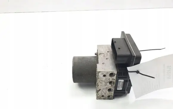 BMW 5 E60 E61 ABS Pump 6758743-01