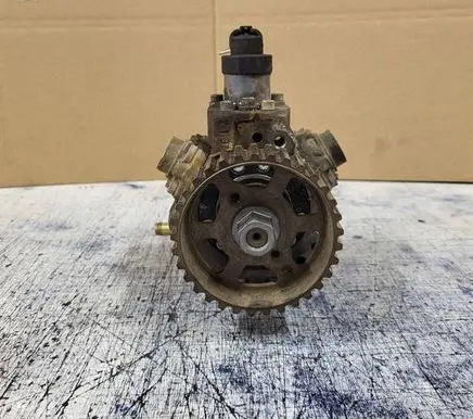 Peugeot Partner Fuel injection high pressure pump 0445010102 9683703780A