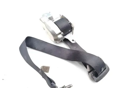 Nissan Navara D40 Front seatbelt 7P1030P