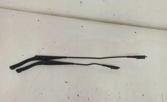 Fiat Grande Punto Front wiper blade arm LP51701423