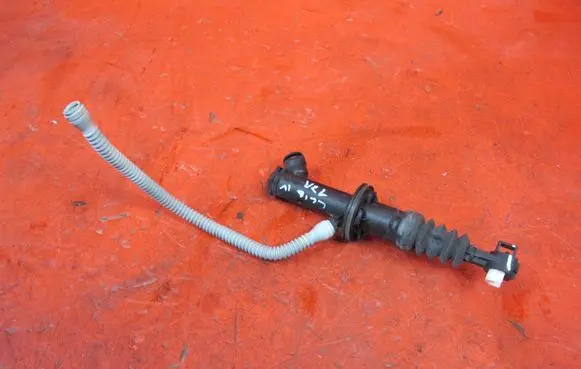 Renault Captur Clutch slave cylinder 306100642R