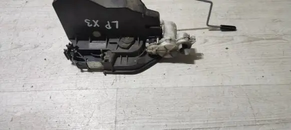 BMW X3 F25 Front door lock