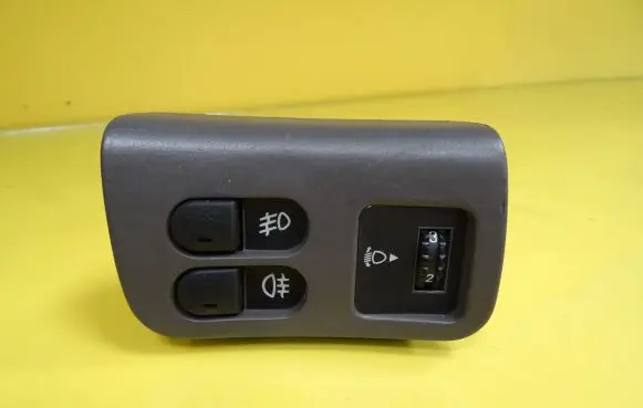 Lancia Kappa Fog light switch A223