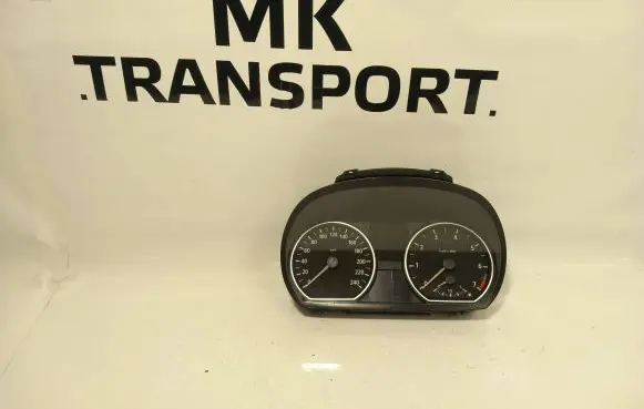 BMW 1 E81 E87 Speedometer (instrument cluster) 1041568