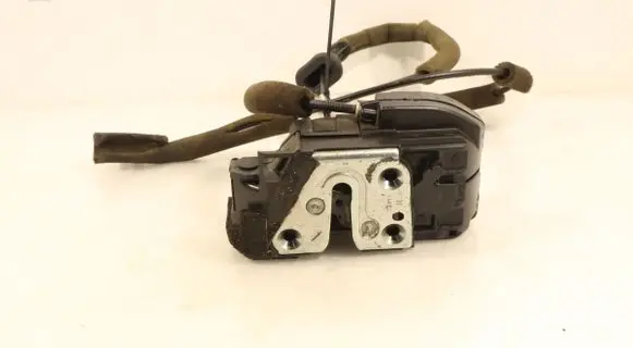 Renault Koleos I Front door lock 2311R
