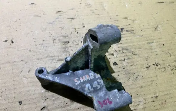 Volkswagen Sharan Power steering pump mounting bracket 028145531D