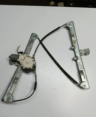 Mitsubishi Colt Front door window regulator with motor 5713A134