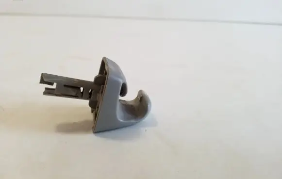 Toyota Hilux (AN120, AN130) Sun visor clip/hook/bracket 