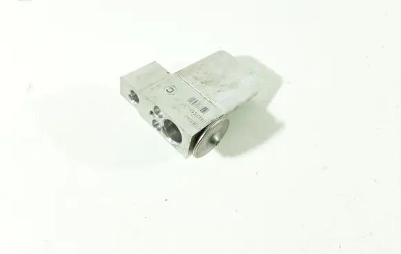 Subaru Outback Air conditioning (A/C) expansion valve 4475003070