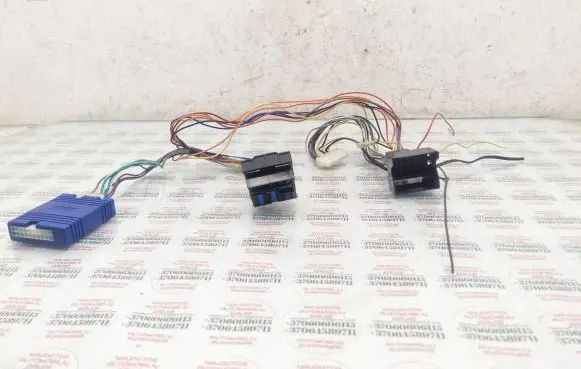 Audi A4 S4 B8 8K Sound system wiring loom 