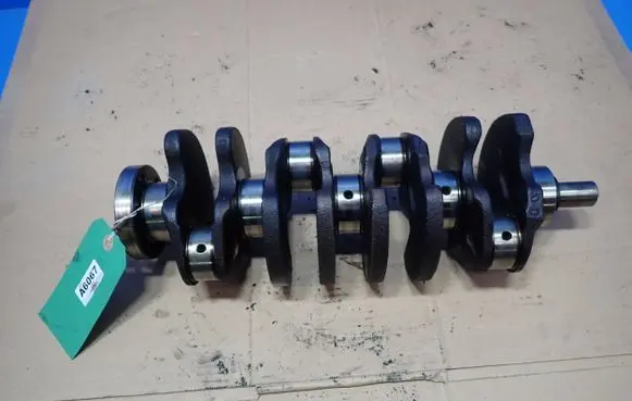 Volkswagen Golf VI Crankshaft 03C103669