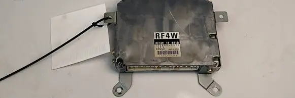 Mazda Premacy Engine ECU kit and lock set RF4W18881B