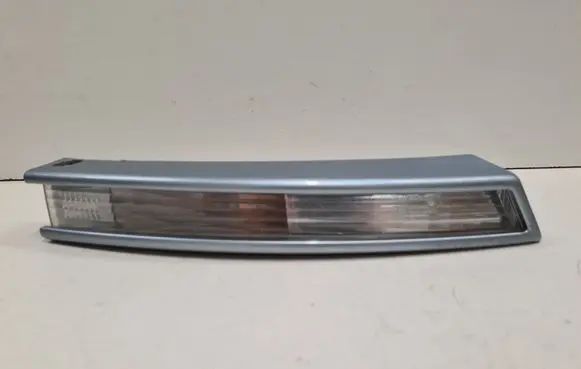 Front indicator light