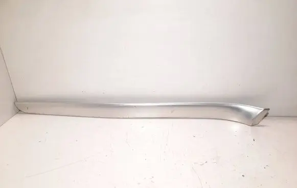 Audi A4 S4 B7 8E 8H Front door trim bar 8E0867409