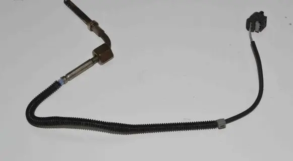 Mercedes-Benz C W205 Oil temperature sensor A0081532728