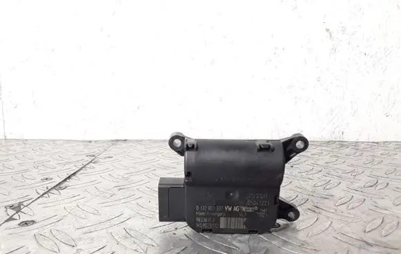 Audi TT TTS Mk2 Air flap motor/actuator 1K0907511D