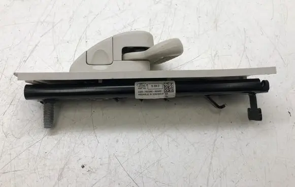 Ford Mondeo MK V Seat belt adjustment motor GG93F602B82