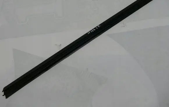 Mercedes-Benz S W126 Front door trim (molding) 