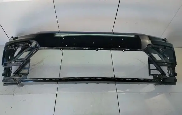 Volkswagen Tiguan Front bumper 5NA807221