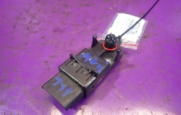 Renault Megane II Rear door window regulator with motor