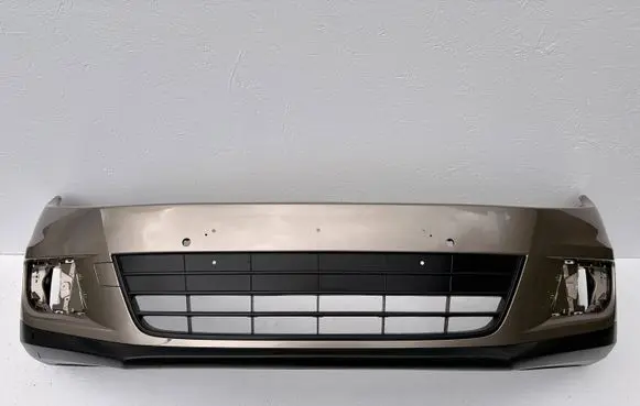 Volkswagen Tiguan Front bumper 5N0807221K