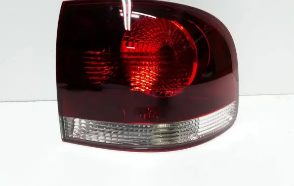 Volkswagen Touareg I Rear/tail lights 28258002