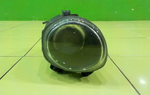 BMW X5 E53 Front fog light PRAWY WP295