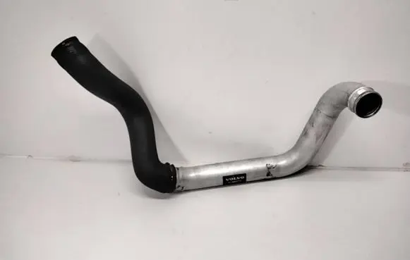 Volvo V70 Intercooler hose/pipe 9186477