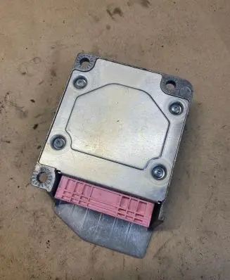 Volvo S40, V40 Airbag control unit/module 30613048A 0033907800 F3T0MM4ARB8