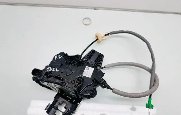Seat Ibiza V (KJ) Front door lock 10B837016 E18753103