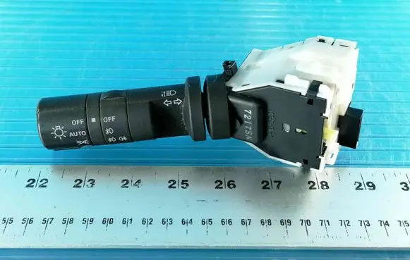 Nissan Qashqai Indicator stalk 25540JD01A NILES14425